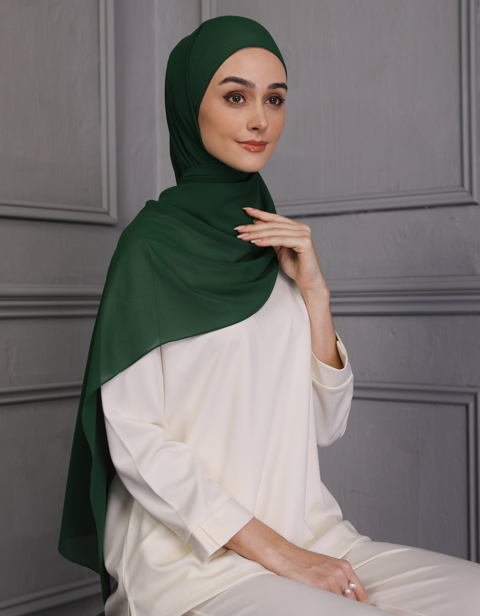 ELICA SHAWL (EMERALD GREEN) GIO FABRICS ELICA SHAWL (EMERALD GREEN) GIO FABRICS