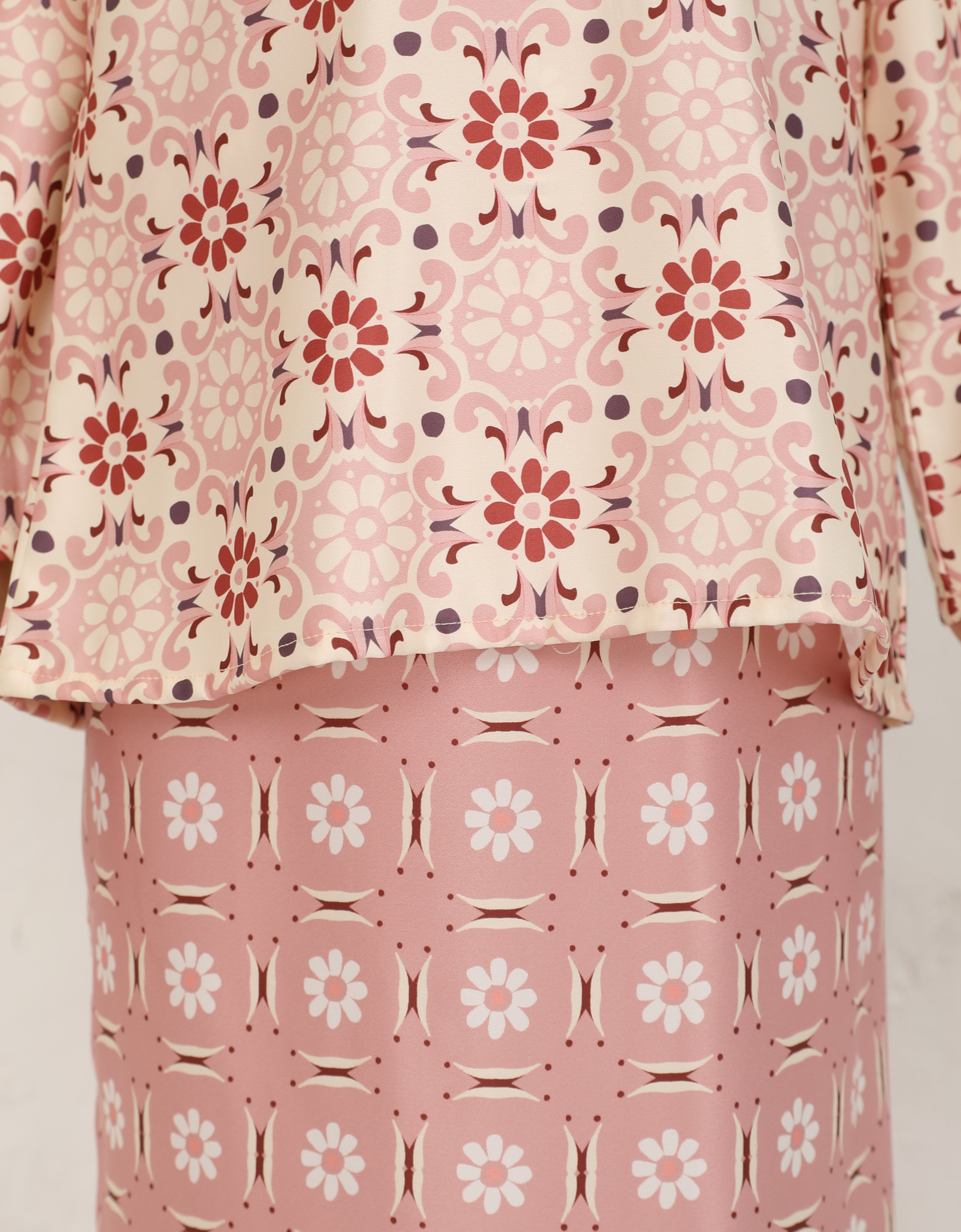 KIDS BAJU KURUNG KEDAH KINSLEE (CARNATION PINK)