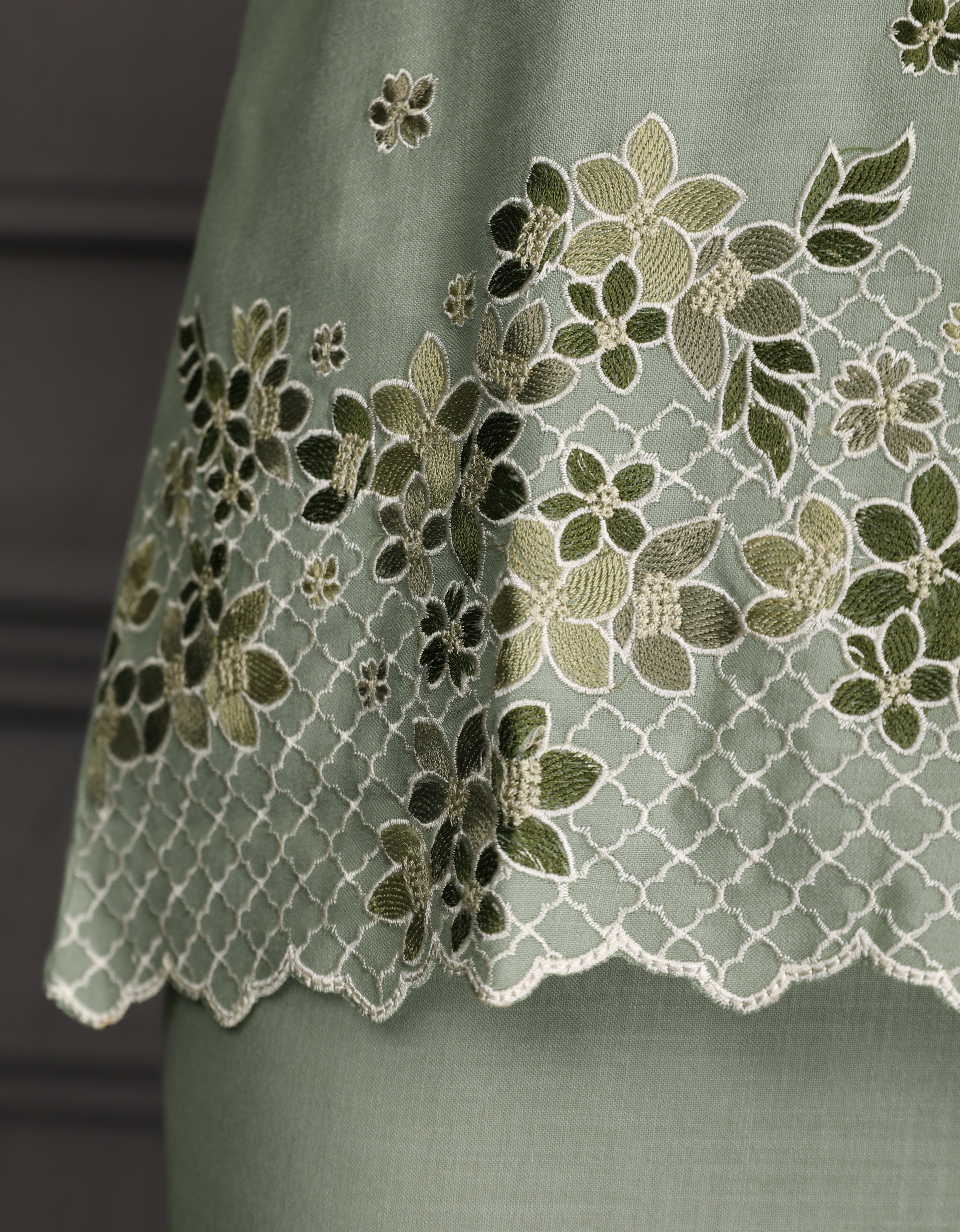 BAJU KURUNG KEDAH AVELINE (TENDRIL GREEN)