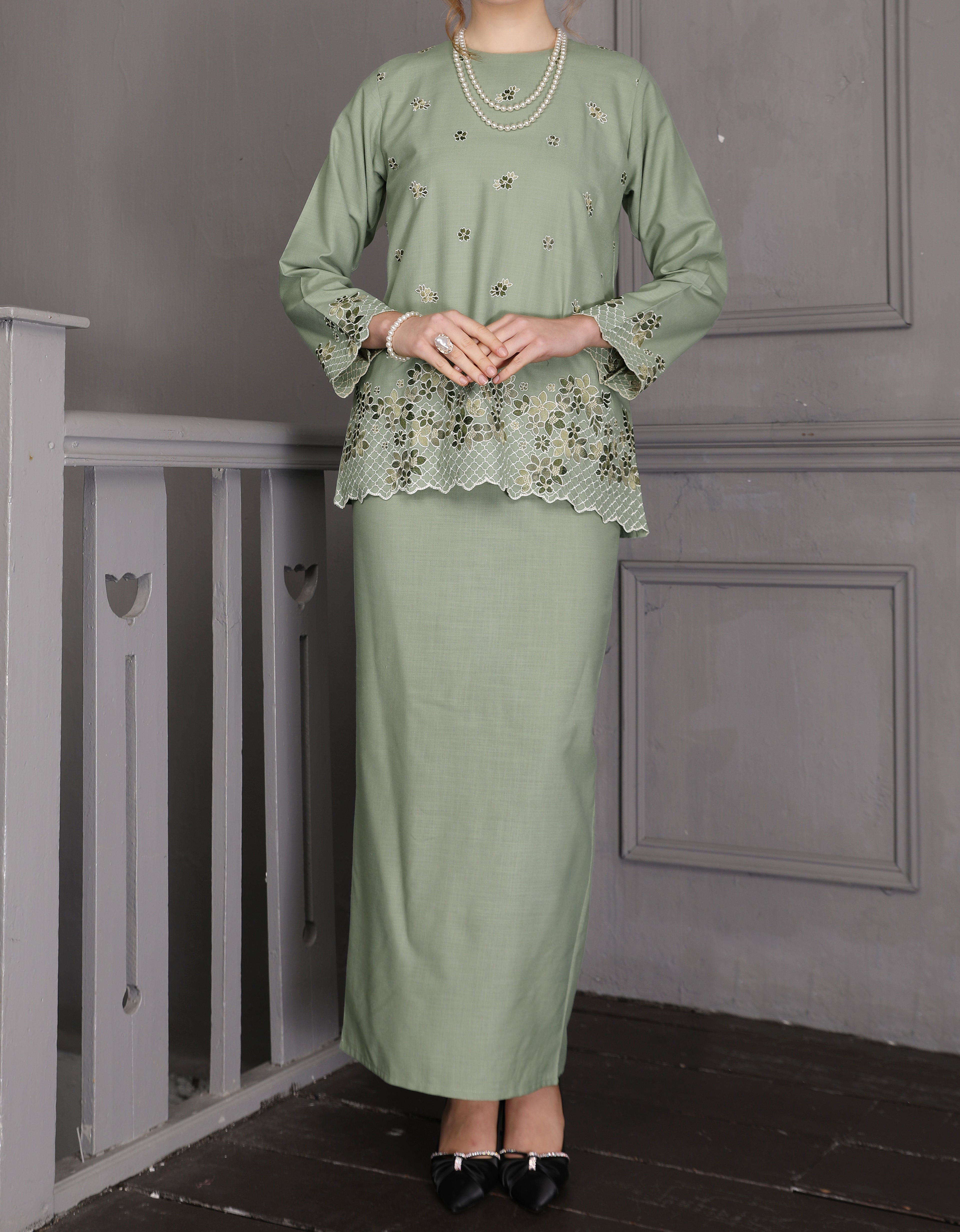 BAJU KURUNG KEDAH AVELINE (TENDRIL GREEN)