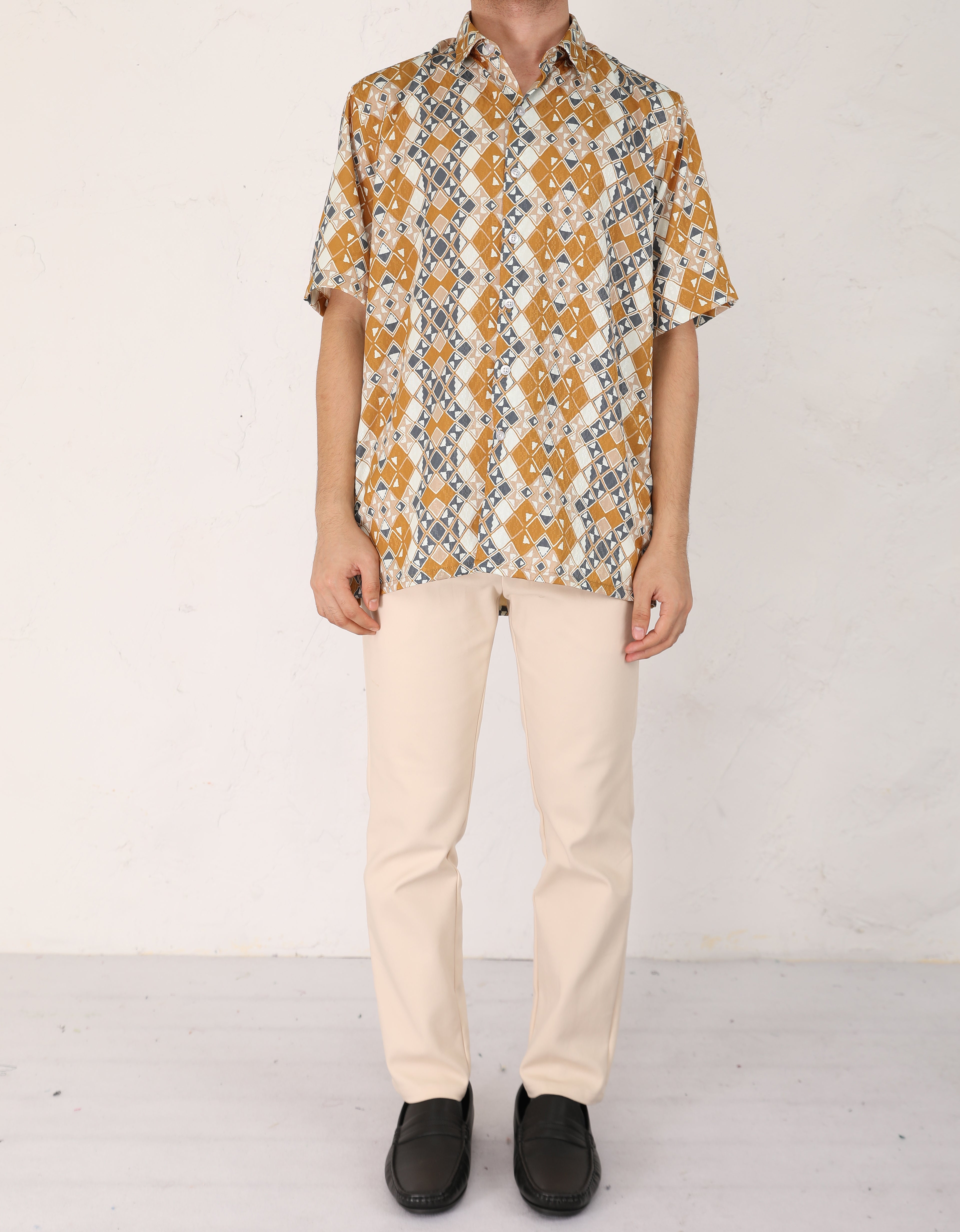 AHYAN SHIRT S/S (R/FIT) (GOLDEN ROD)
