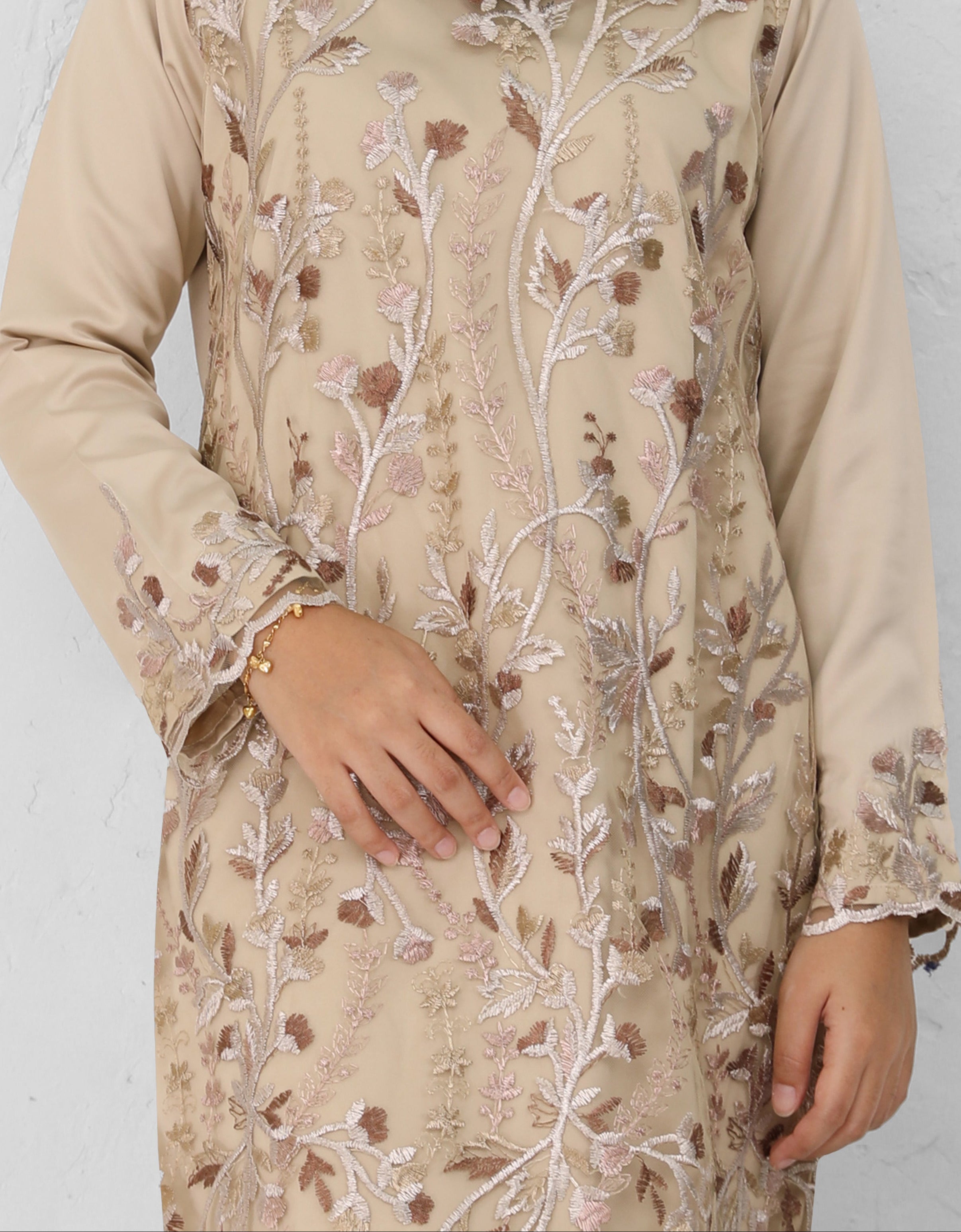 BAJU KURUNG MODEN KAELANI (TORTILLA)