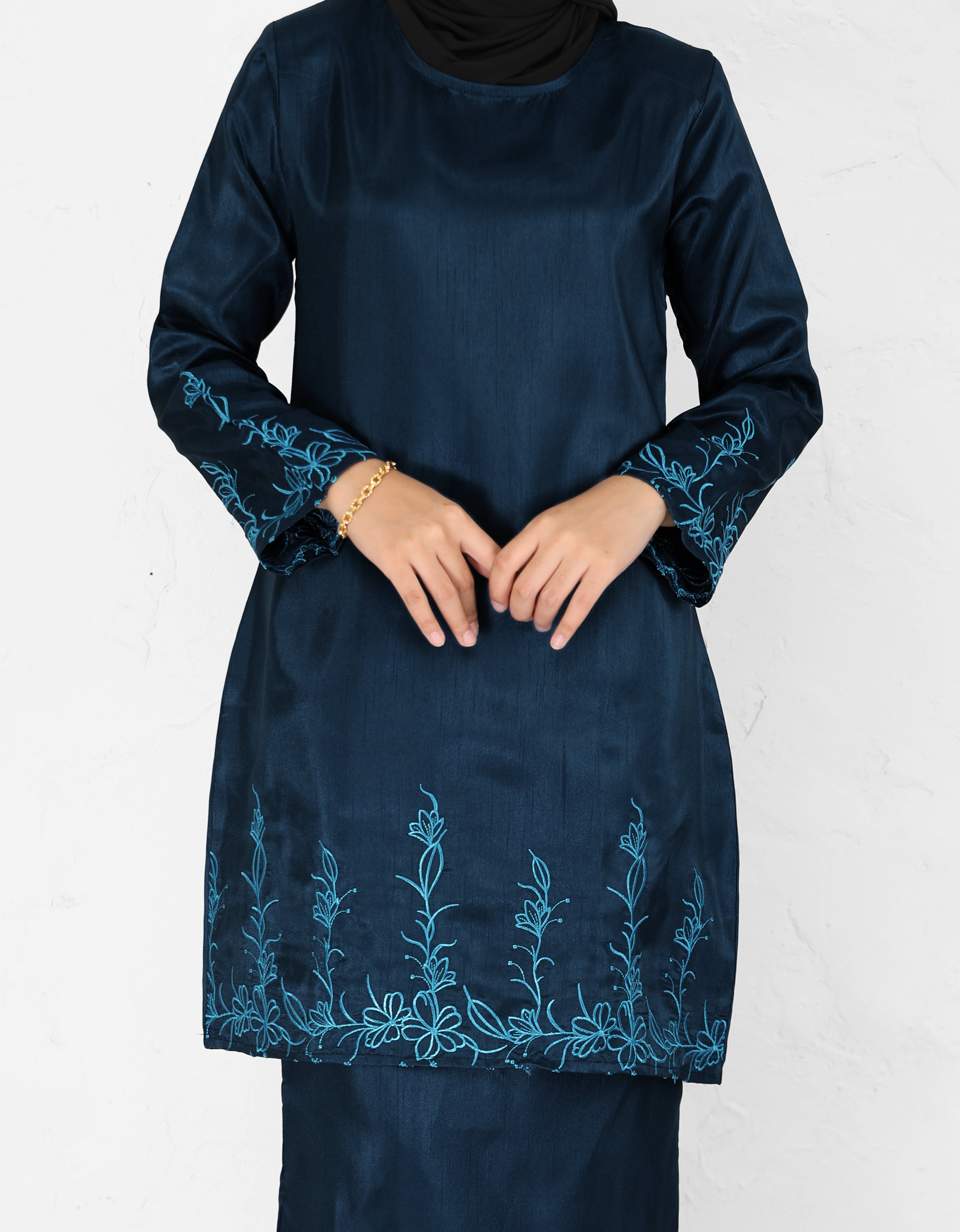 BAJU KURUNG PAHANG MODEN FIANNA (TEAL BLUE)