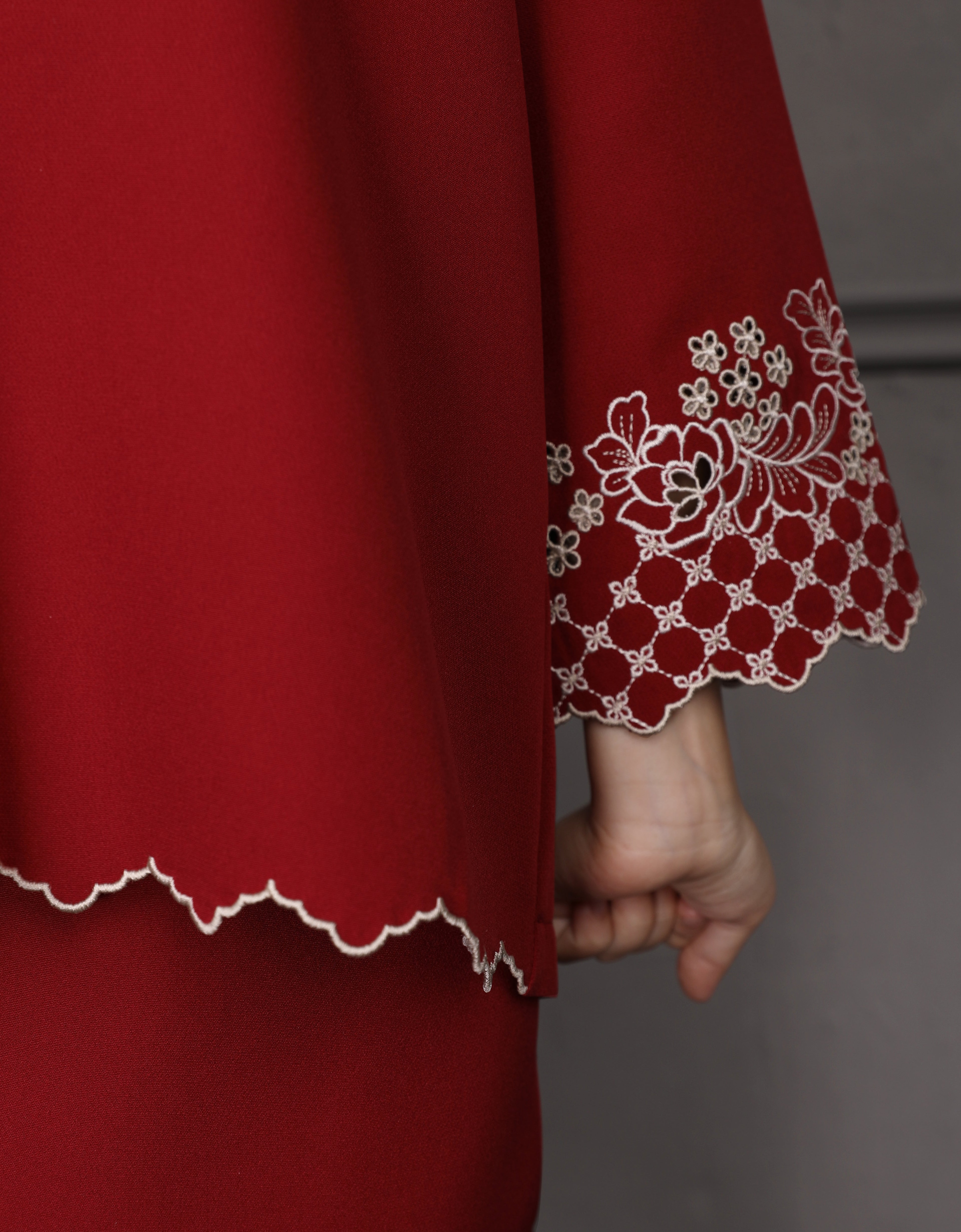 KIDS BAJU KURUNG KEDAH MAILEA (MAROON)