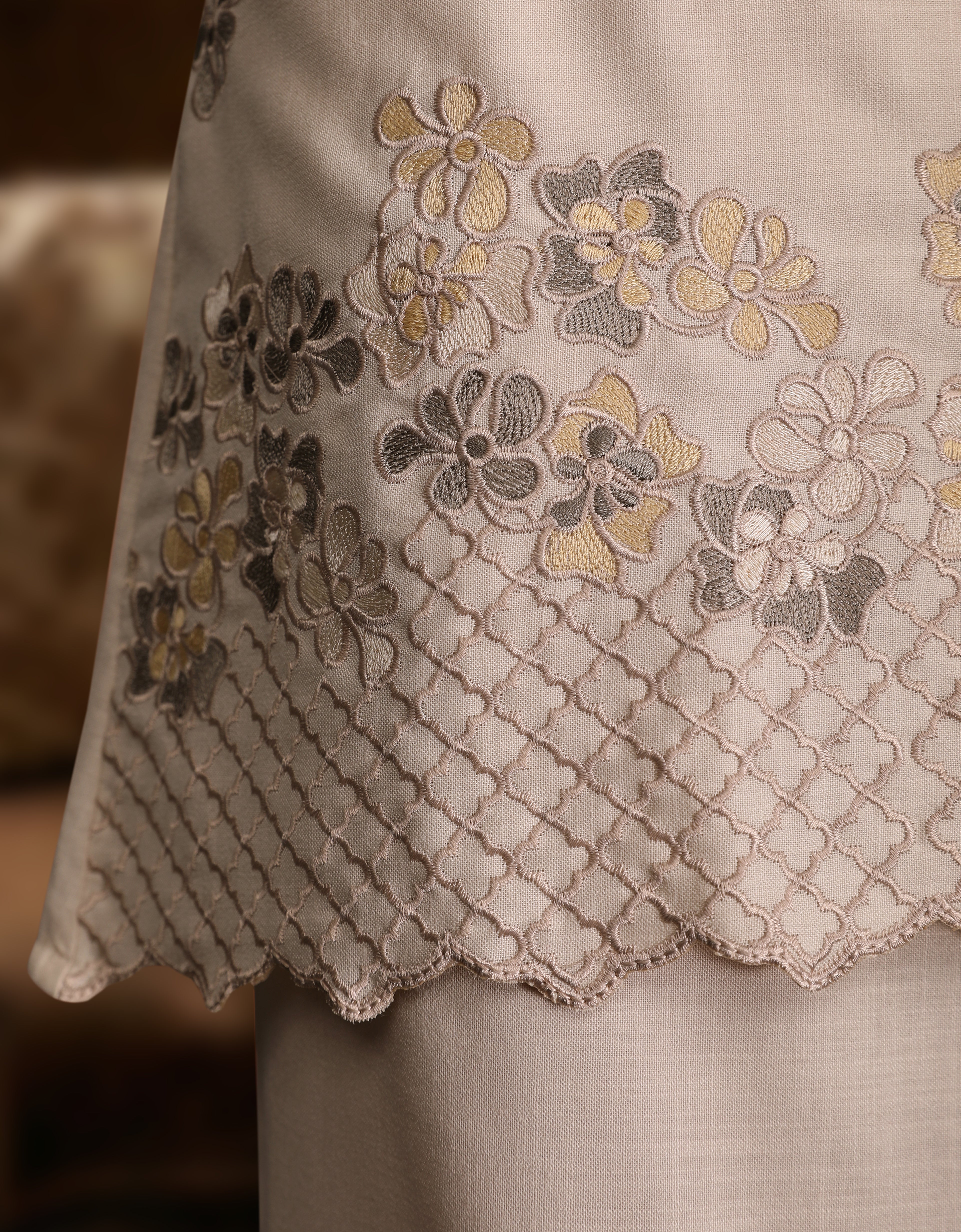 KIDS BAJU KURUNG PAHANG MODEN LETTIE (CHAMPAGNE)