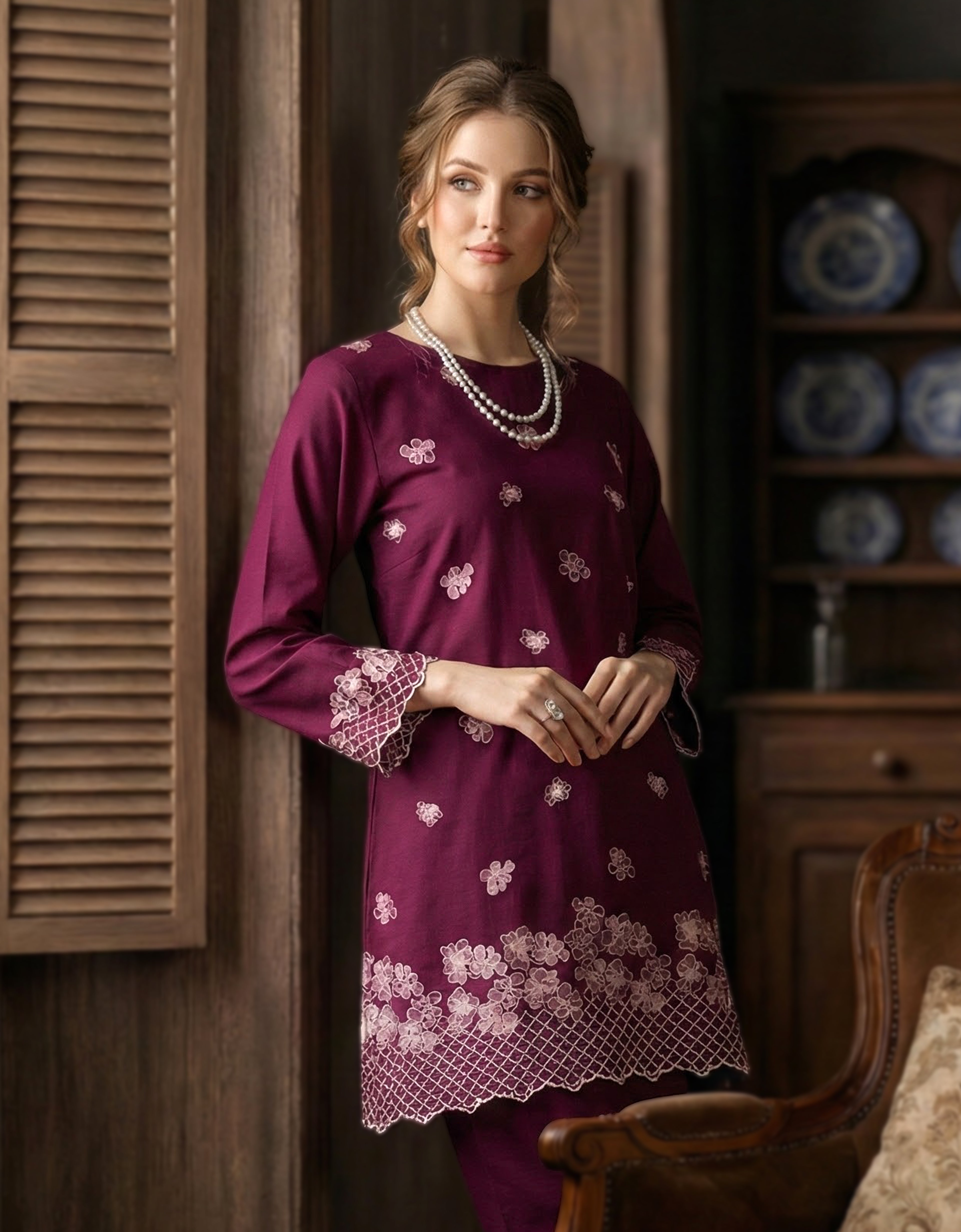 BAJU KURUNG PAHANG MODEN LETTIE (BURGUNDY)