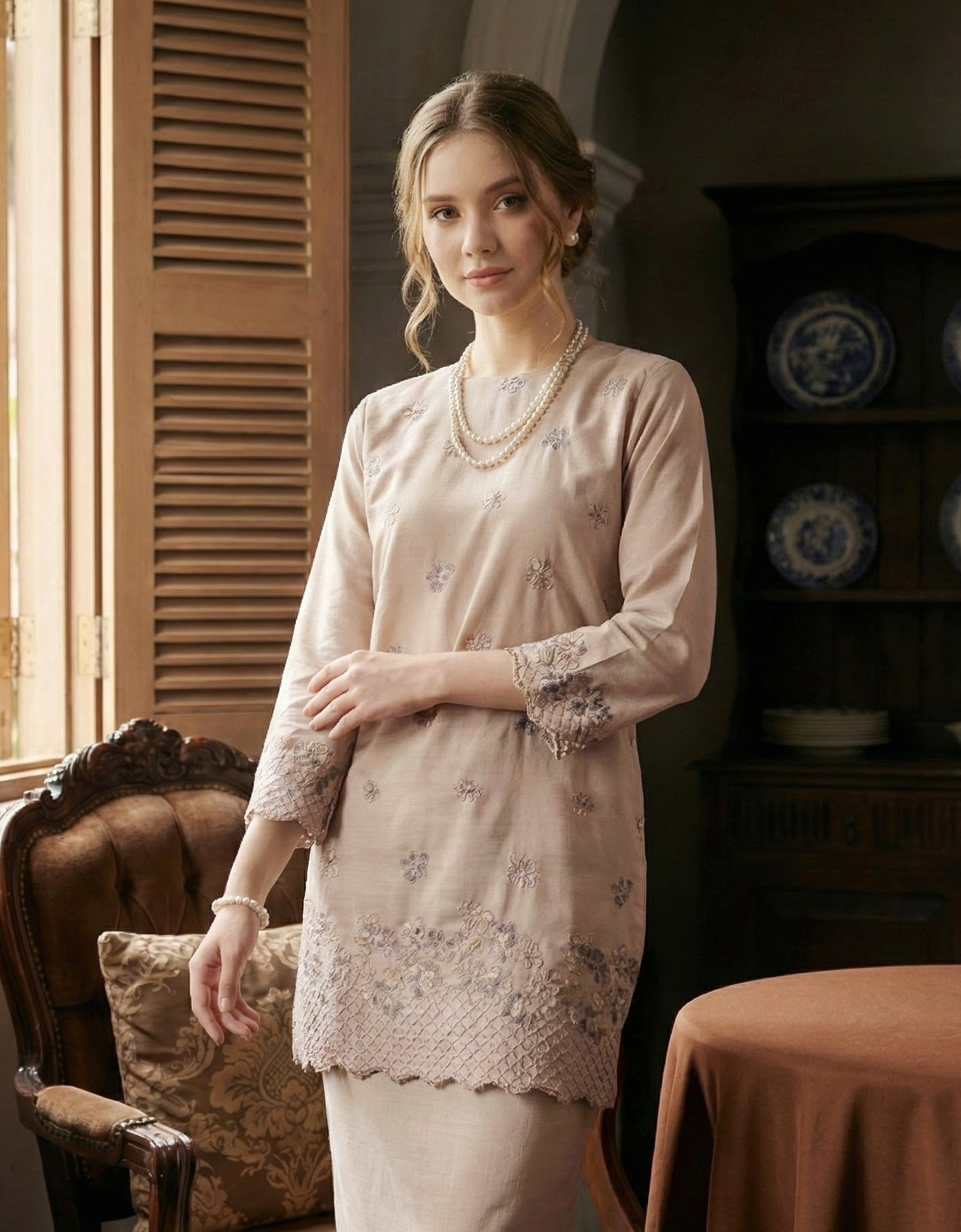 BAJU KURUNG PAHANG MODEN LETTIE (CHAMPAGNE)